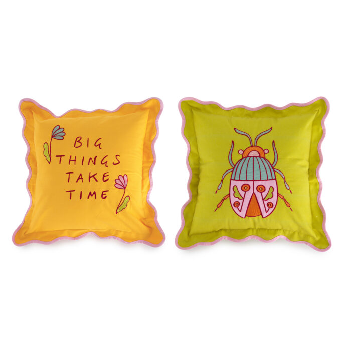 SET 2 CUSCINI RICAMATI SCARABEO
